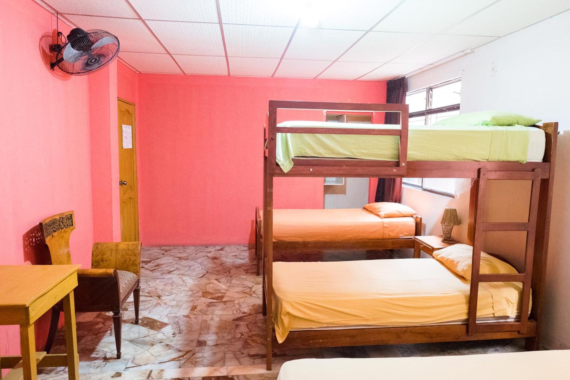 Hostel Nucapacha Guayaquil Exteriör bild